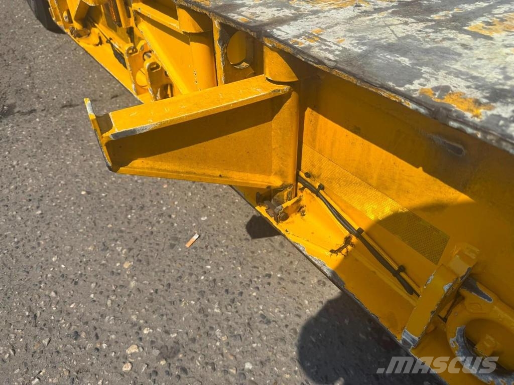 Nooteboom EURO-38-02 / BED: 8,0m + 5,25m Extendable = 13,25m Låg lastande semi trailer