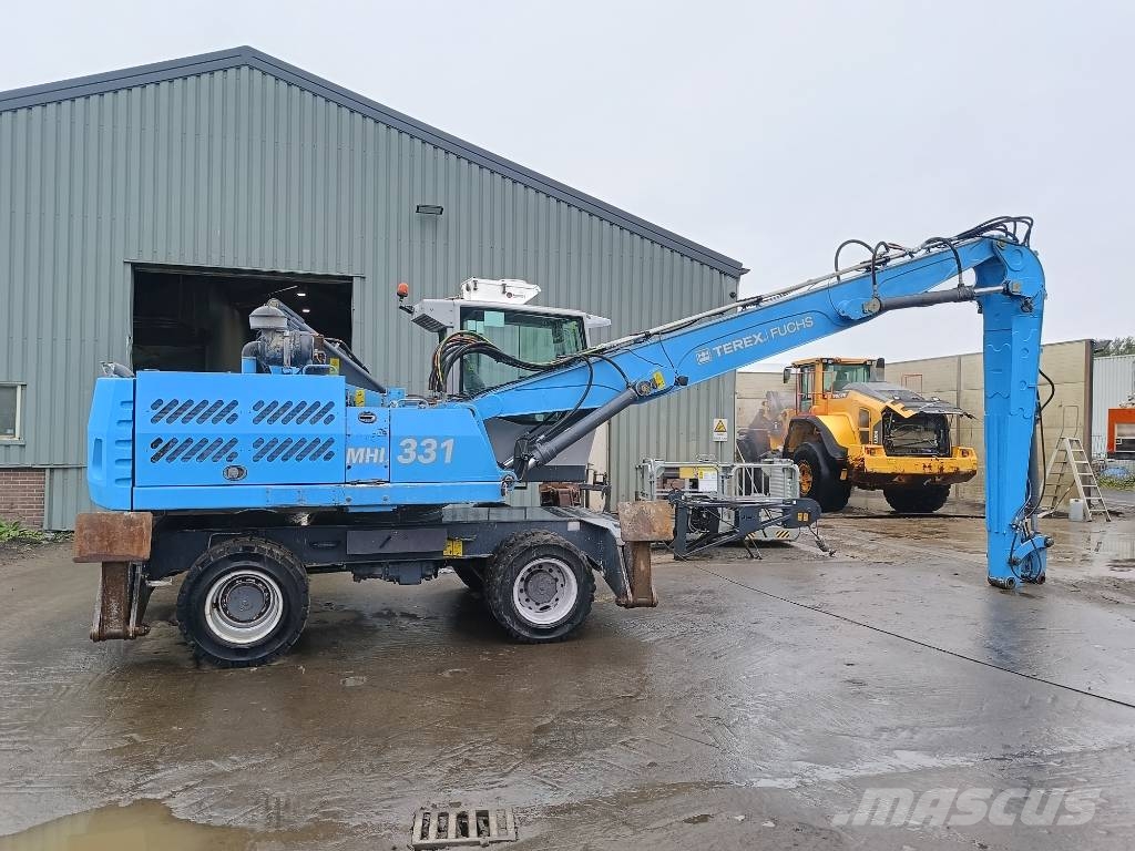 Fuchs MHL 331 waste industry handler 22 ton umslagbagger Materjalikäitlusmasinad