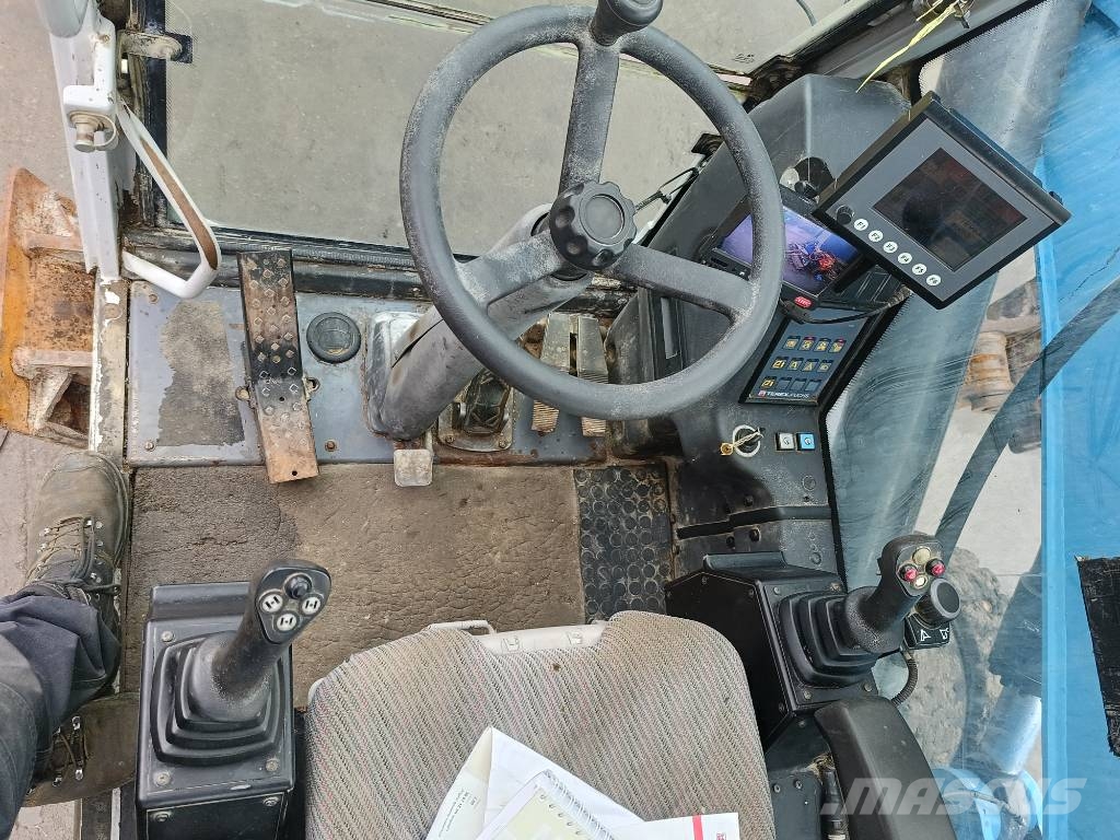 Fuchs MHL 331 waste industry handler 22 ton umslagbagger Materjalikäitlusmasinad
