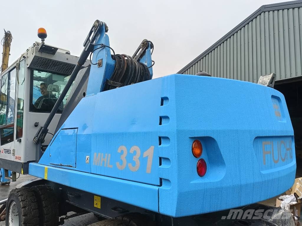 Fuchs MHL 331 waste industry handler 22 ton umslagbagger Materjalikäitlusmasinad