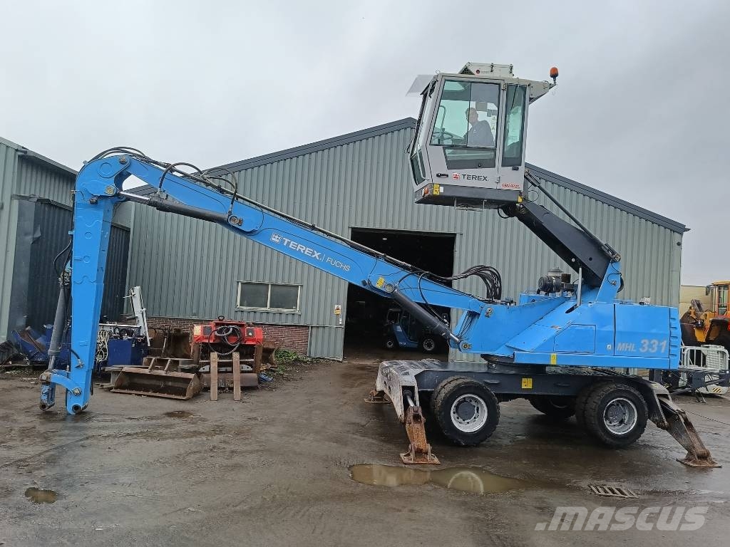 Fuchs MHL 331 waste industry handler 22 ton umslagbagger Materjalikäitlusmasinad