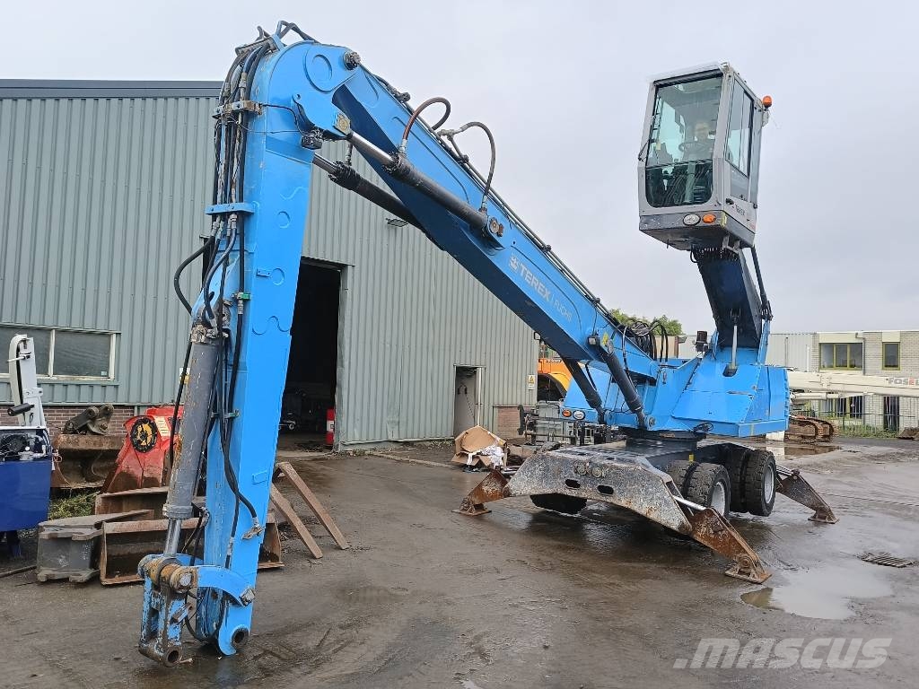 Fuchs MHL 331 waste industry handler 22 ton umslagbagger Materjalikäitlusmasinad