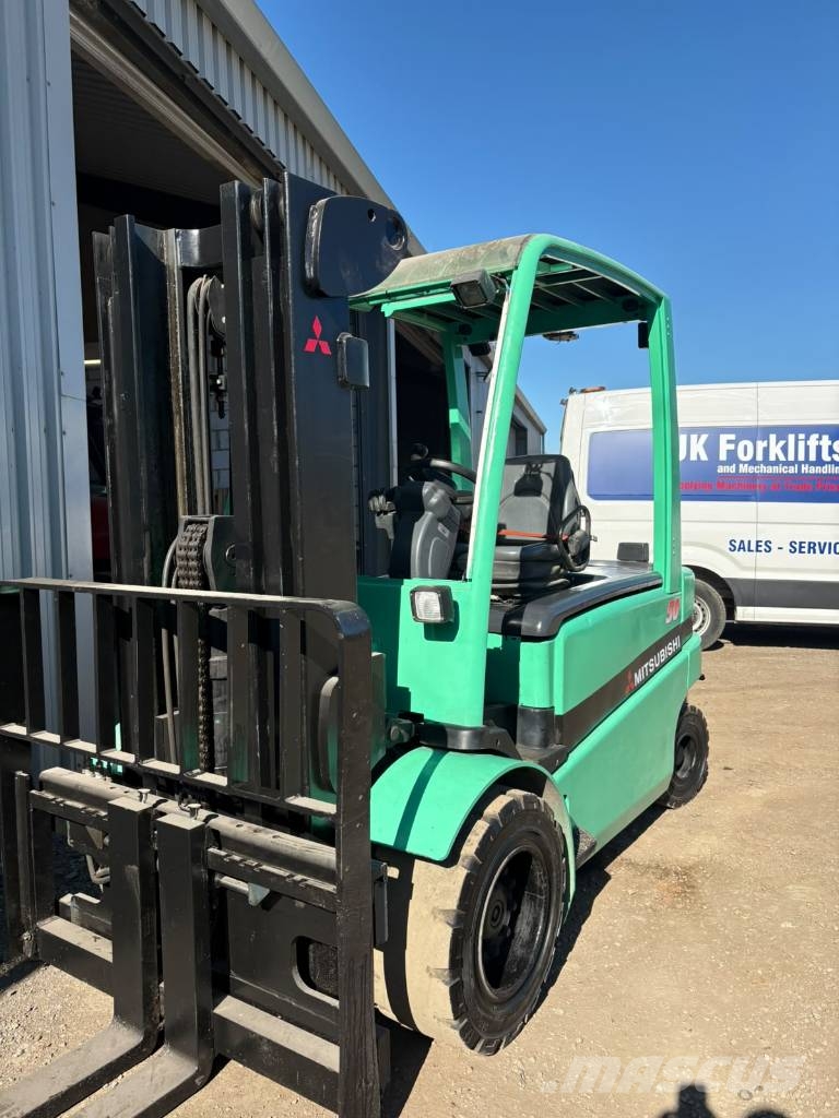Mitsubishi FB 50 Electric forklifts