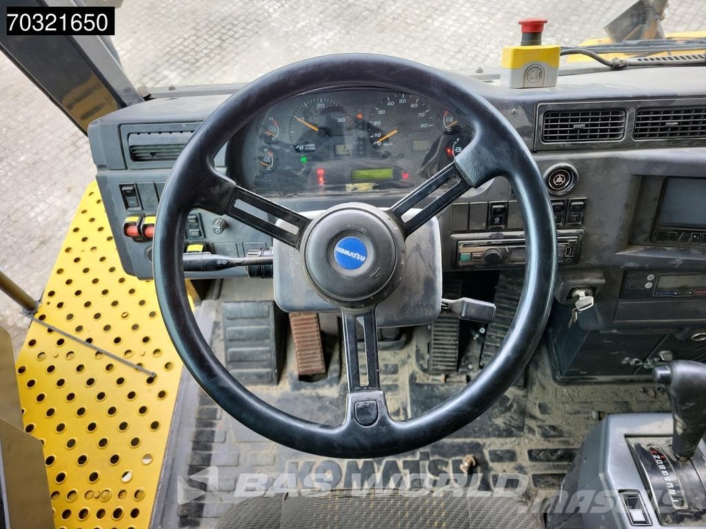 Komatsu HD605 -7E0 Dúmpers rígidos