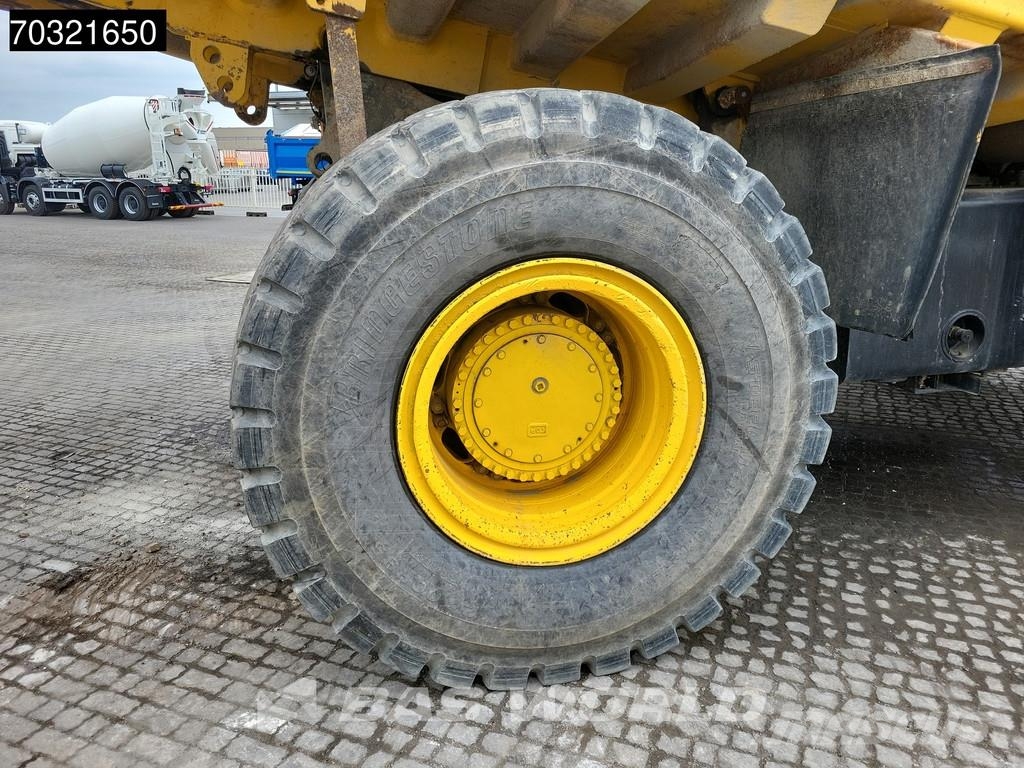 Komatsu HD605 -7E0 Dúmpers rígidos