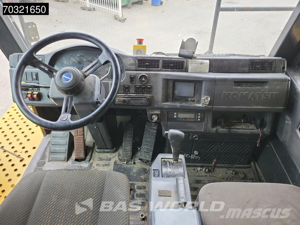 Komatsu HD605 -7E0 Dúmpers rígidos