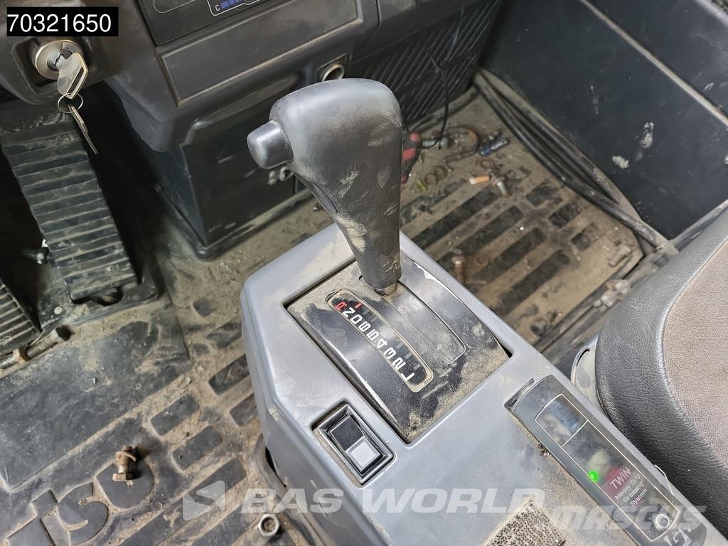 Komatsu HD605 -7E0 Dúmpers rígidos