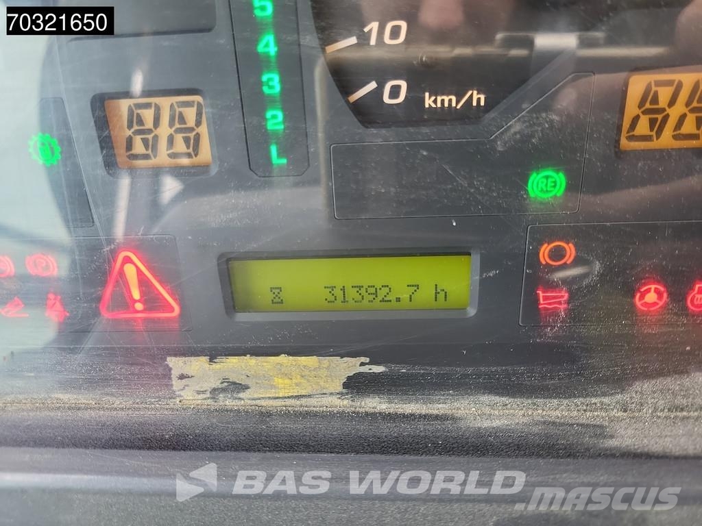 Komatsu HD605 -7E0 Dúmpers rígidos