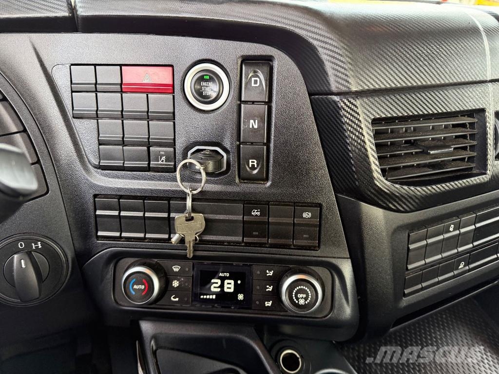 Iveco S-WAY 360 / Euro 6 D / Maar 264528km !! Ťahače
