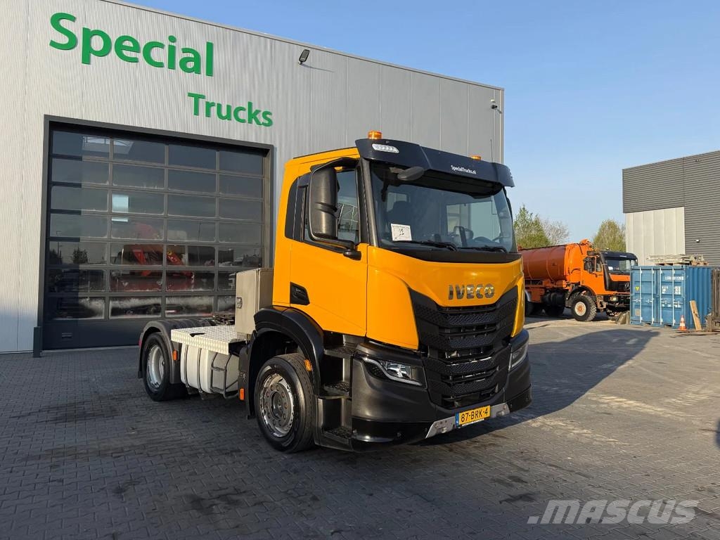 Iveco S-WAY 360 / Euro 6 D / Maar 264528km !! Ťahače