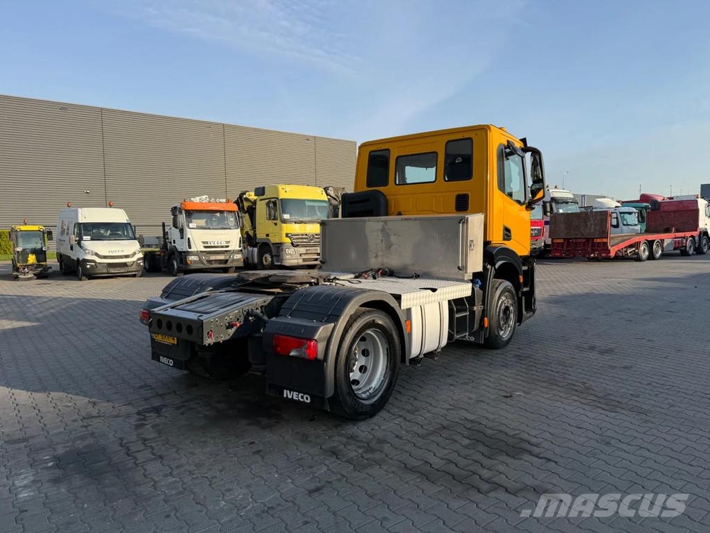 Iveco S-WAY 360 / Euro 6 D / Maar 264528km !! Ťahače