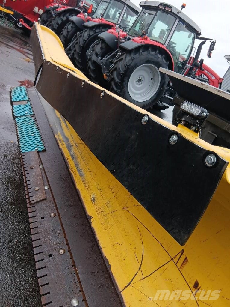 Vama Perhosaura 380 Schneeschilde und -pflüge