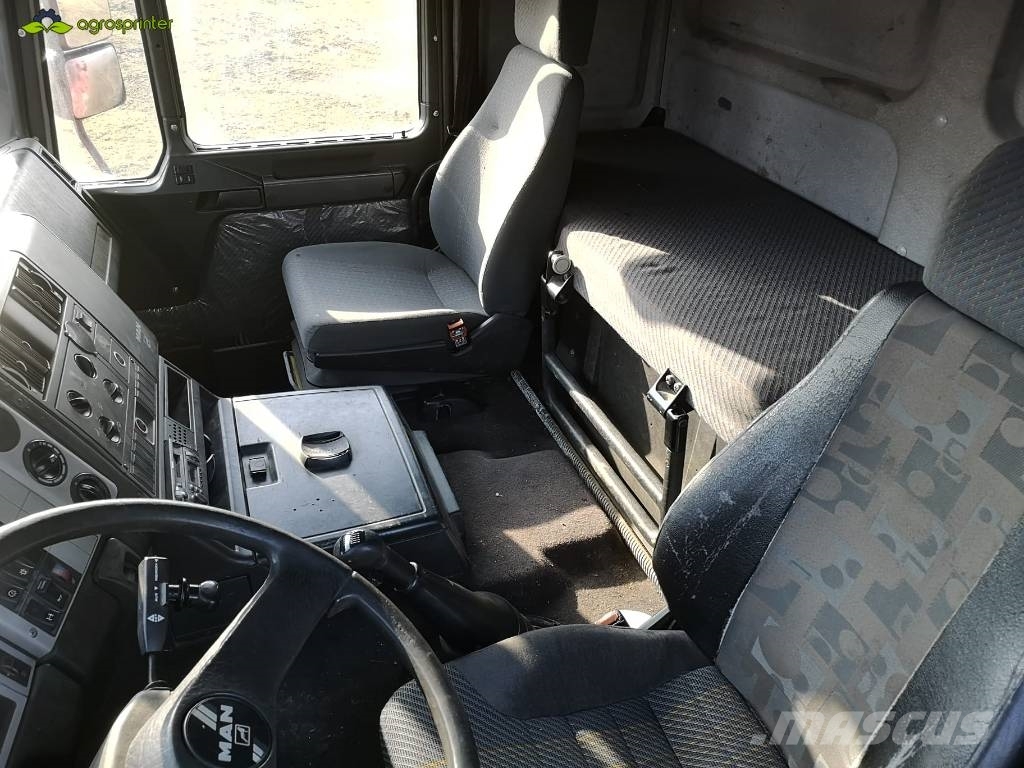 MAN F2001 Camiones polibrazo