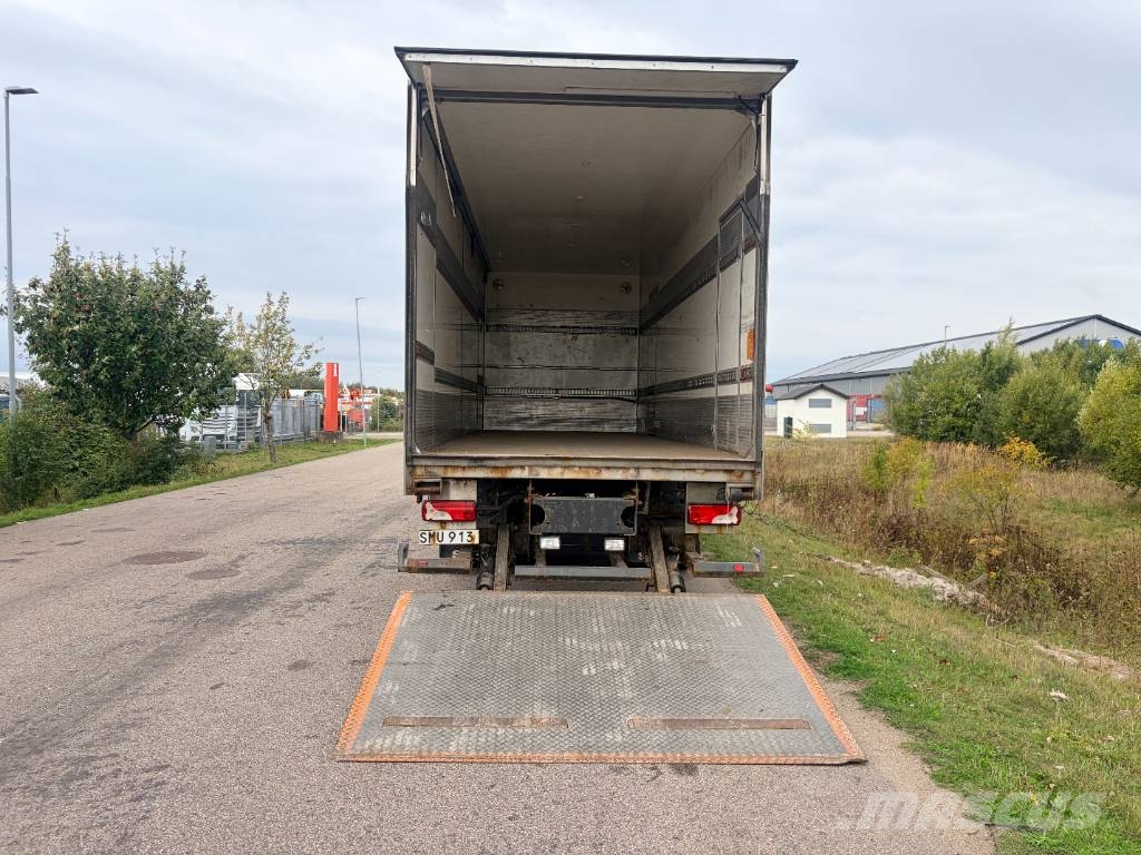Scania P 280 Tovornjaki zabojniki