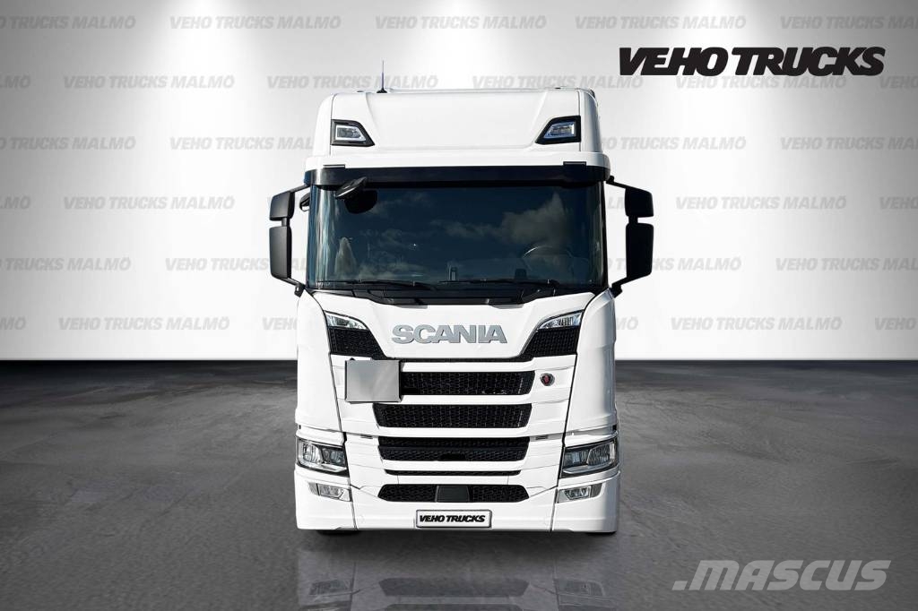 Scania R460 6X2 SUPER  6x2 Vilcēji