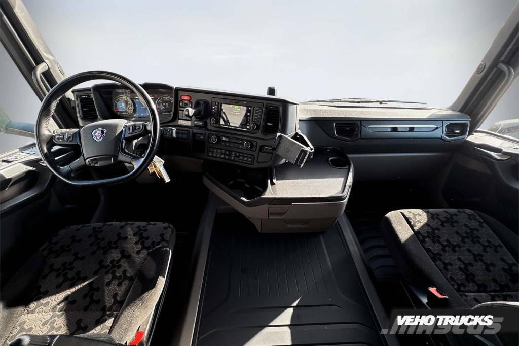 Scania R460 6X2 SUPER  6x2 Vilcēji