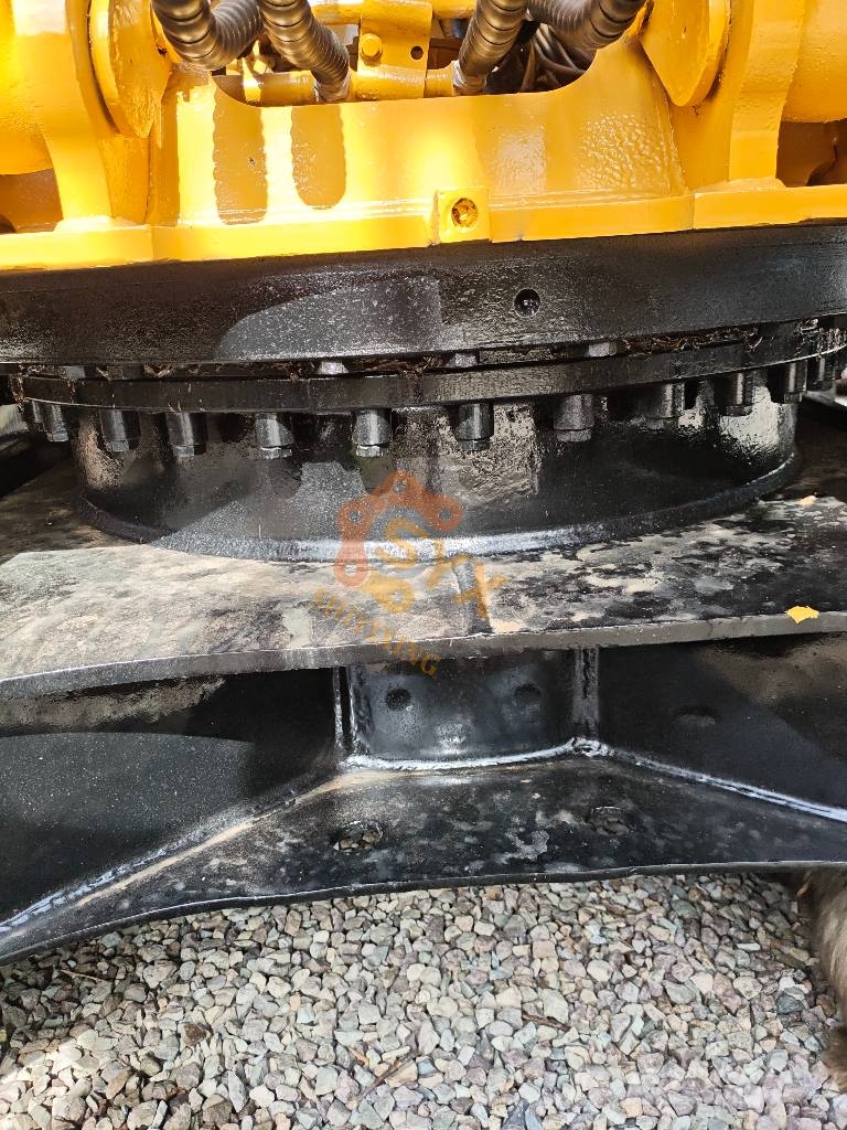 CAT 320 B L Bageri guseničari
