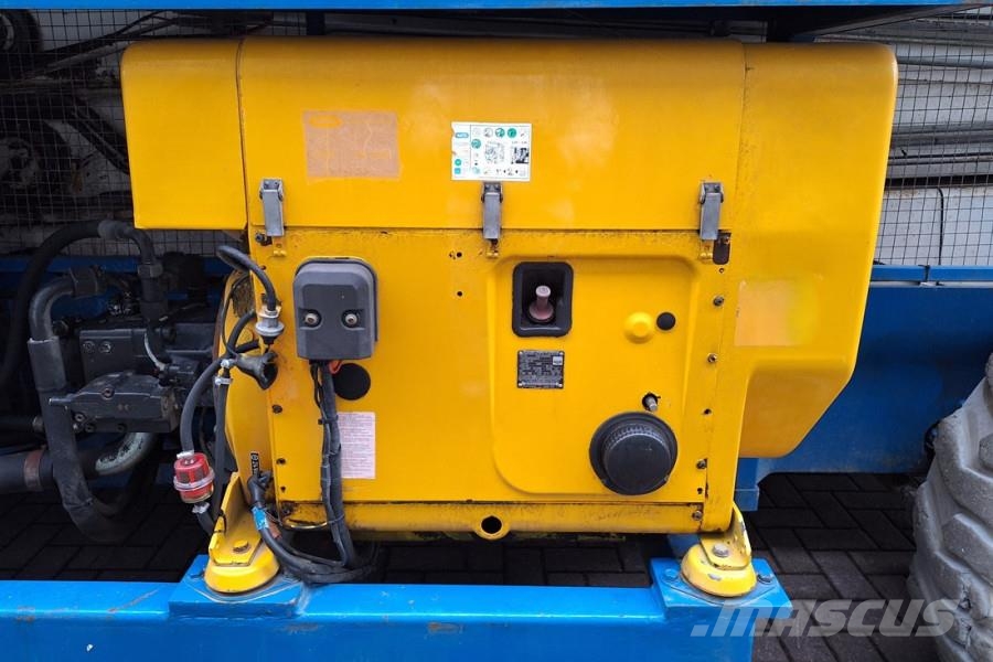 Holland Lift Megastar G320DL30 4WDS/N Diesel, 4x4x4 Drive, 34m Makazaste platforme