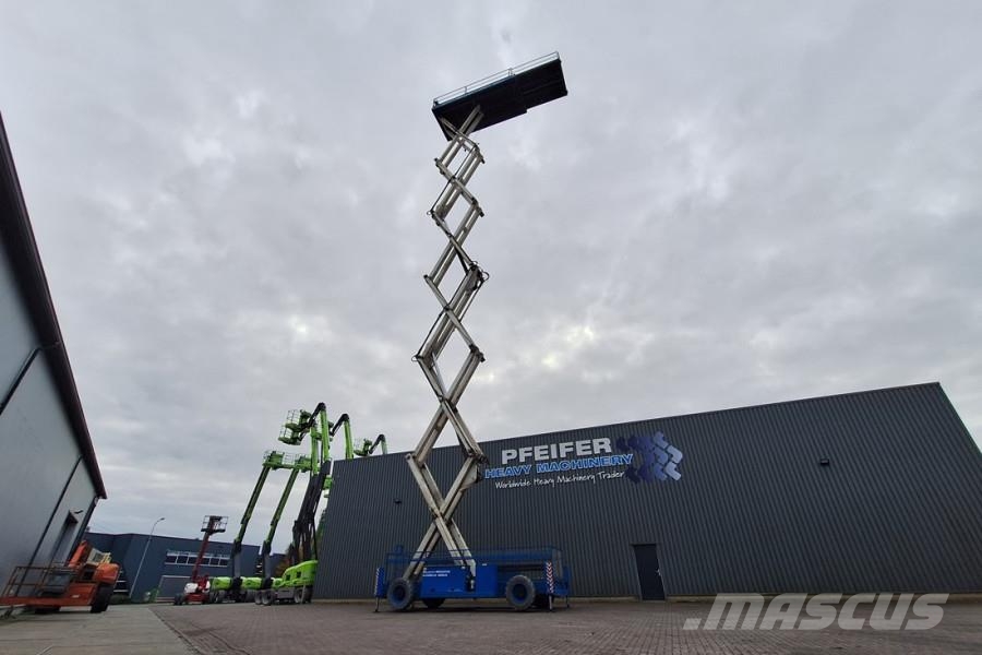 Holland Lift Megastar G320DL30 4WDS/N Diesel, 4x4x4 Drive, 34m Makazaste platforme