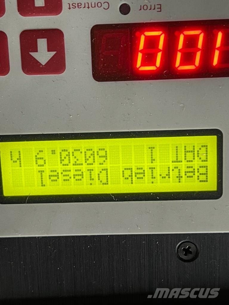 KÄSSBOHRER PISTENBULLY 100 PB100 Grönytemaskiner - Övriga