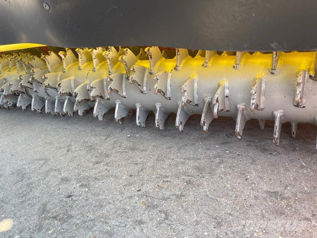 KÄSSBOHRER PISTENBULLY 100 PB100 Grönytemaskiner - Övriga