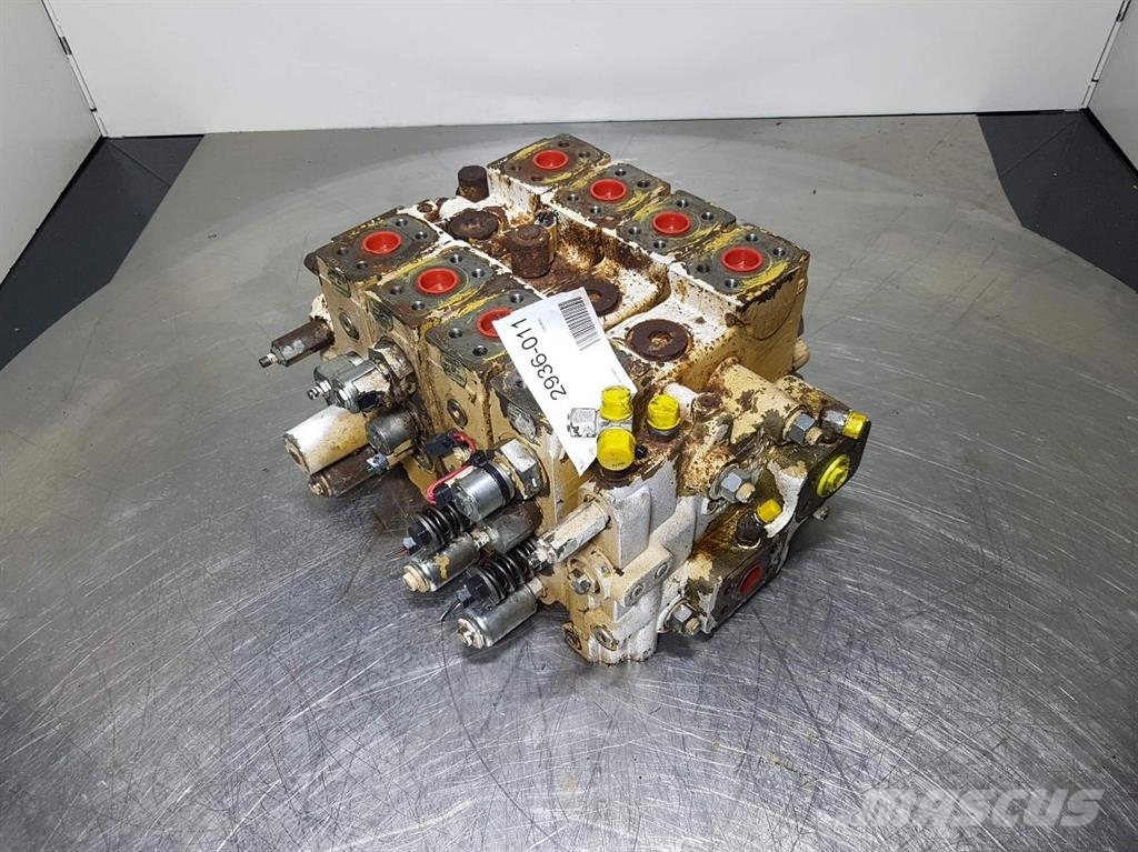 CAT 950H-261-3683-Valve/Ventile/Ventiel Componenti idrauliche