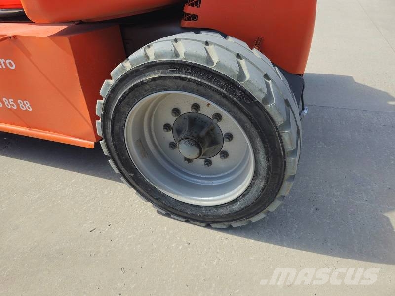 JLG M 450 AJ Knikarmhoogwerkers