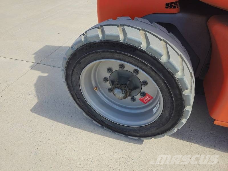 JLG M 450 AJ Knikarmhoogwerkers