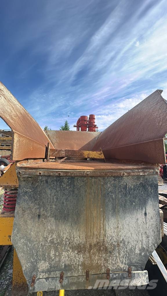 Powersceen KOSZ ZASYPOWY 10 TON / 6m3 Silos y tolvas