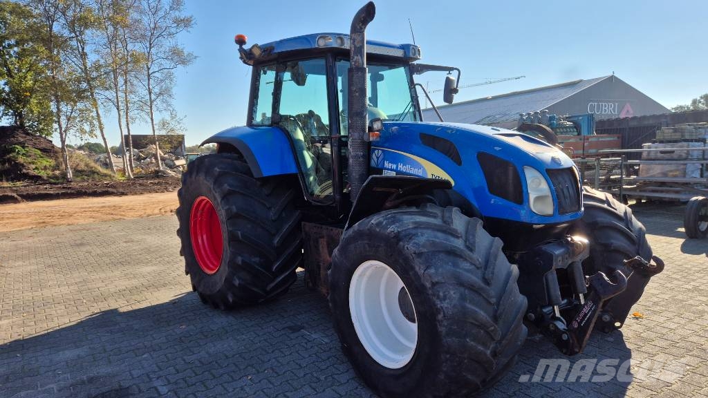New Holland TVT 145 Traktory