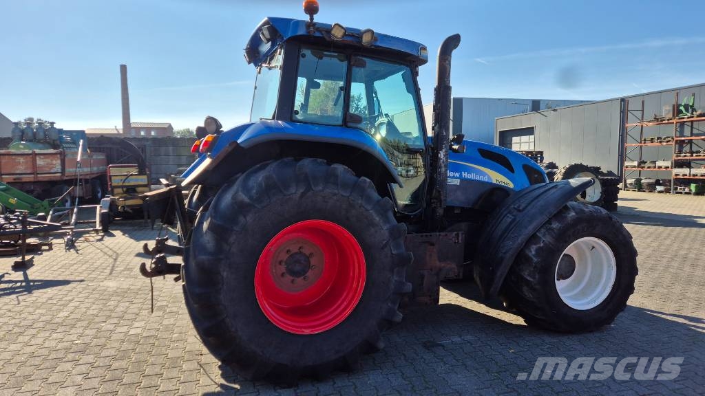 New Holland TVT 145 Traktory