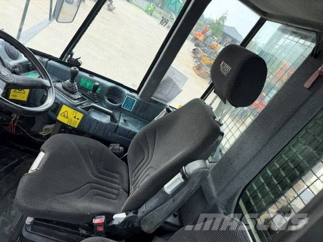 Terex TA 300 Zglobni demperji
