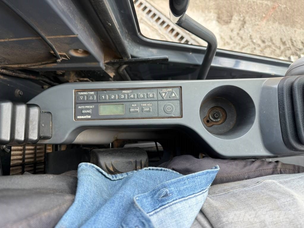 Komatsu PC 210 Telakaivukoneet