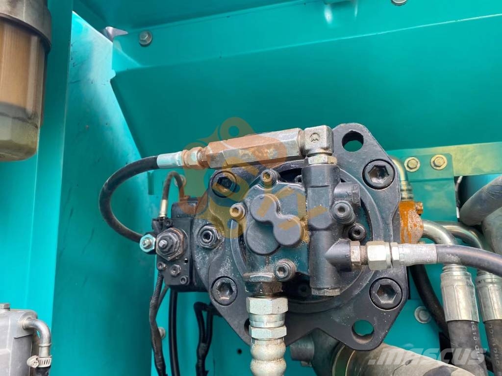 Kobelco SK 250-8 Bagri goseničarji