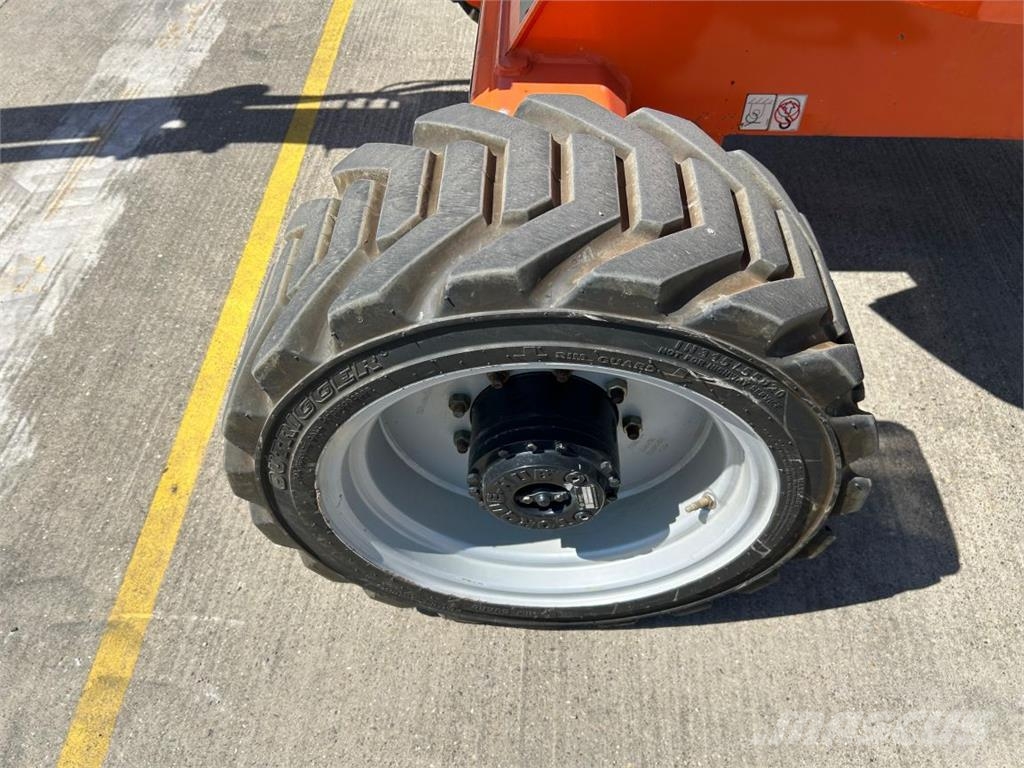 JLG 450AJ (8326) Piattaforme a braccio articolato