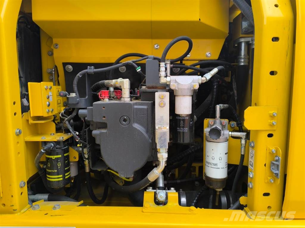 Komatsu HB 215 LC-3 Εκσκαφείς με ερπύστριες