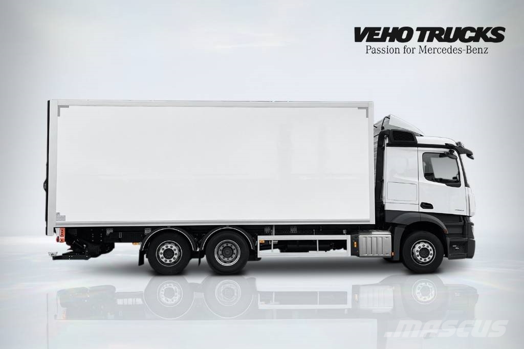 Mercedes-Benz Actros 2553 L 6x2 Trp. Skåp, ÖBS Furgoonautod