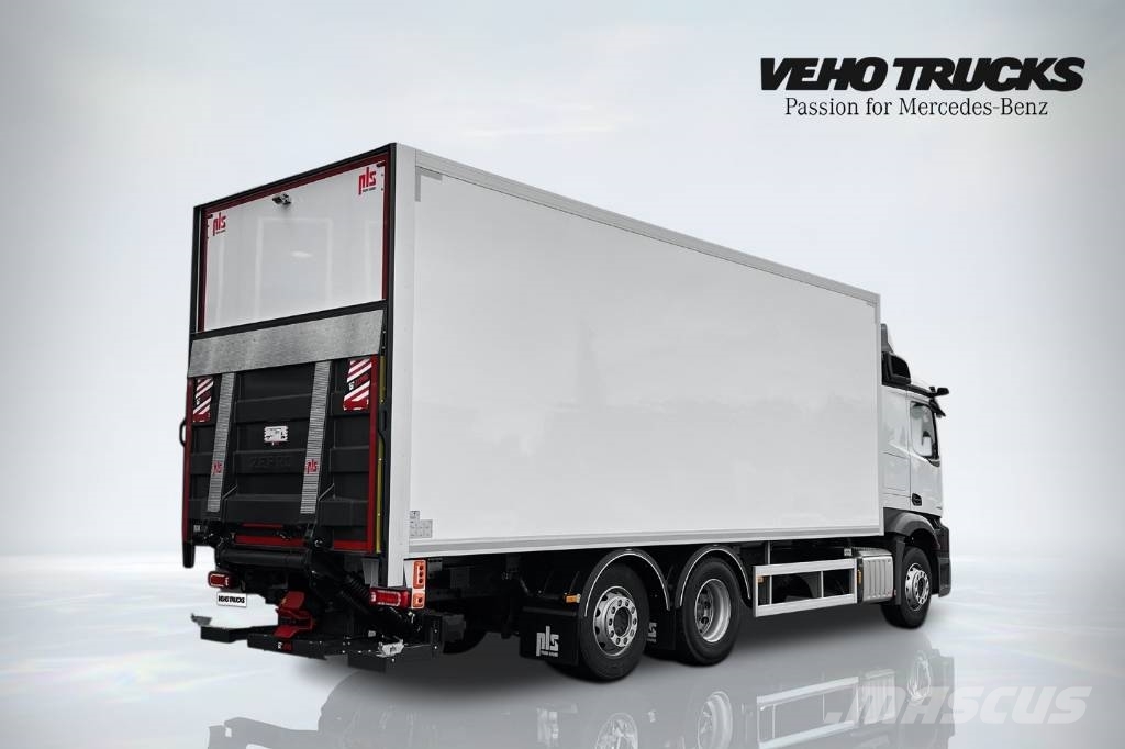 Mercedes-Benz Actros 2553 L 6x2 Trp. Skåp, ÖBS Furgoonautod