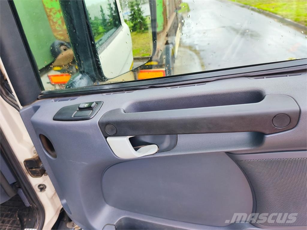 Scania P 410 شاحنات بمقصورة وهيكل