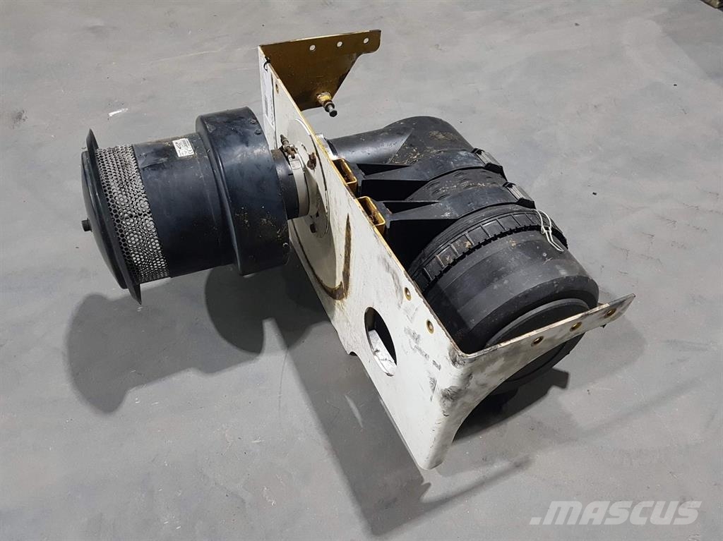 CAT 950H - Air filter/Luftfilter/Luchtfilter Motoren