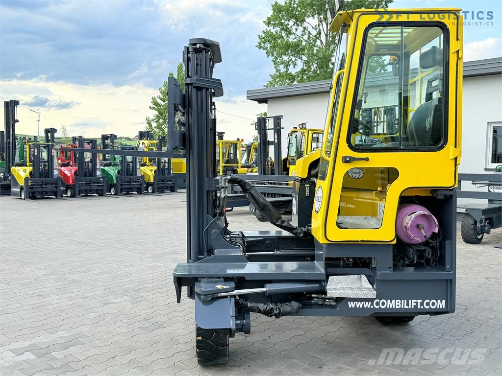 Combilift C3000XL / DUPLEX - 3200MM / FREE LIFT / XL CABIN / Nelitietrukit