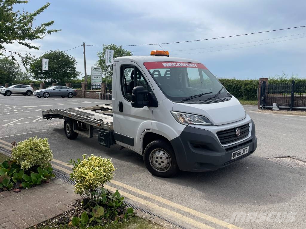 Fiat Ducato 35 Multijet Ii Camion porte engin
