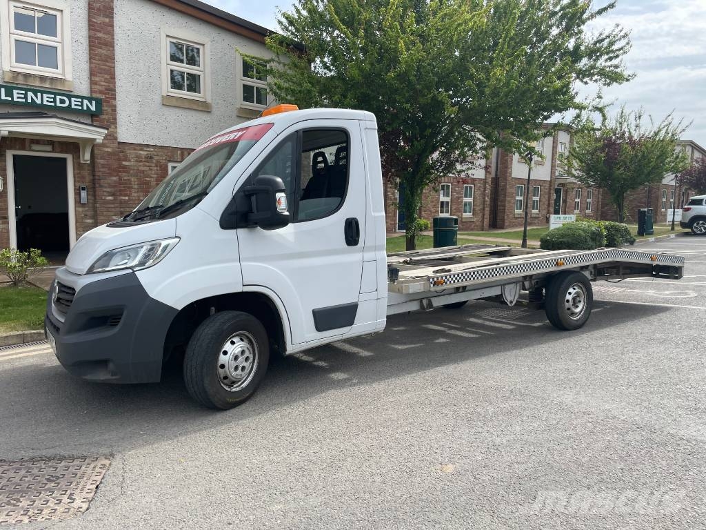 Fiat Ducato 35 Multijet Ii Camion porte engin