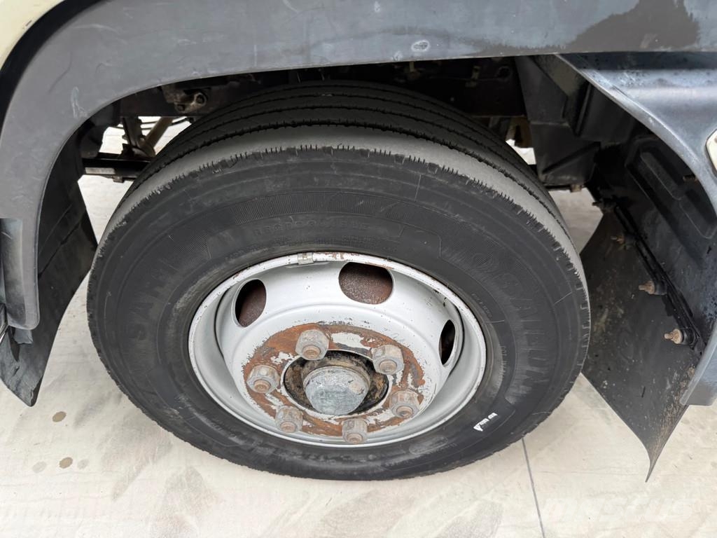 Isuzu F11.210 F11.210 Kipper 4.30m Euro4 Camiones bañeras basculantes o volquetes
