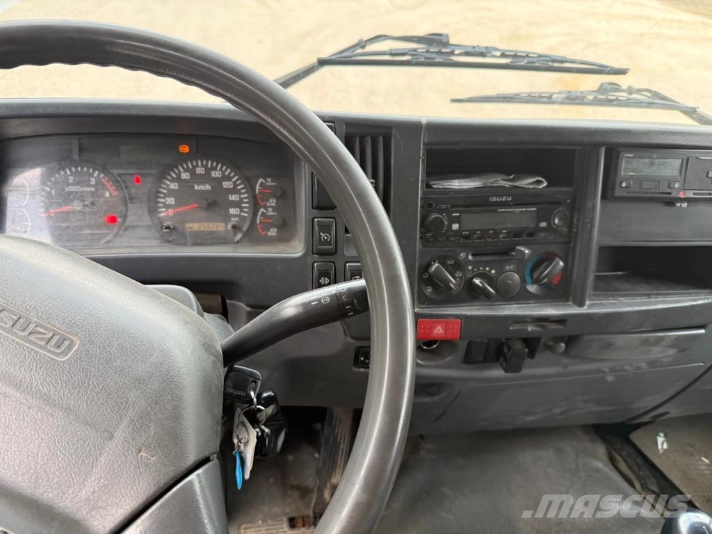 Isuzu F11.210 F11.210 Kipper 4.30m Euro4 Camiones bañeras basculantes o volquetes