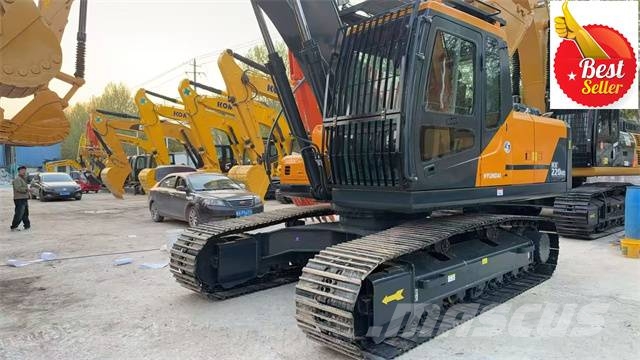 Hyundai HX 220 Raupenbagger