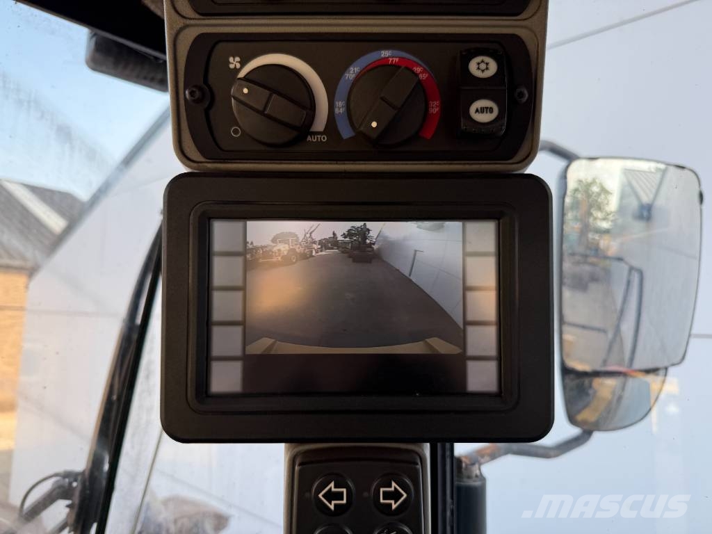CAT 972M - Automatic Greasing / Camera Фронтальні навантажувачі