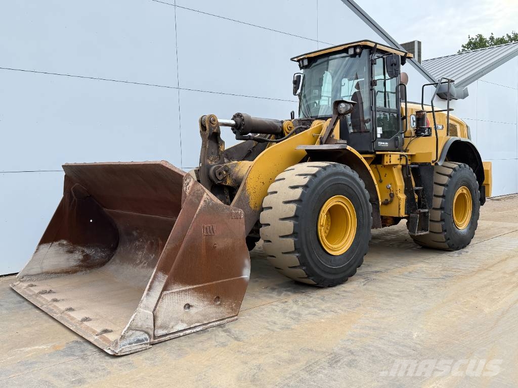 CAT 972M - Automatic Greasing / Camera Фронтальні навантажувачі