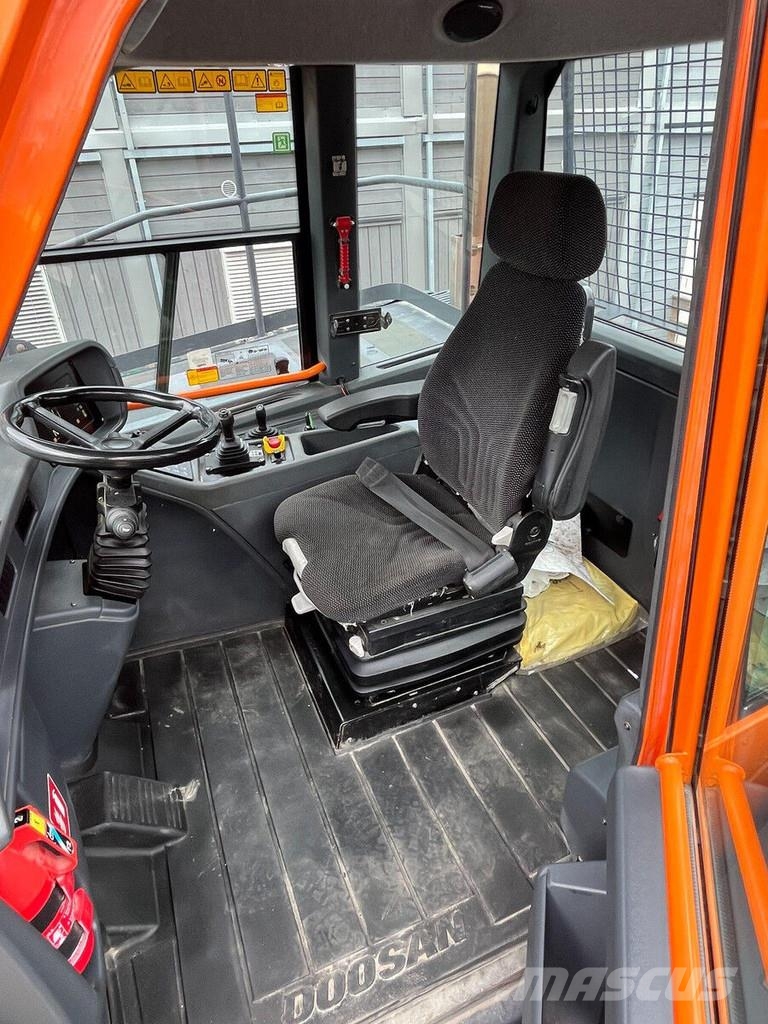 Doosan DA 45 Karjeriniai savivarčiai