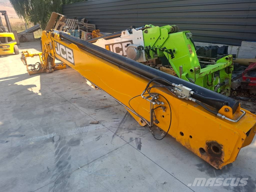 JCB Brat Plataformas y cucharones
